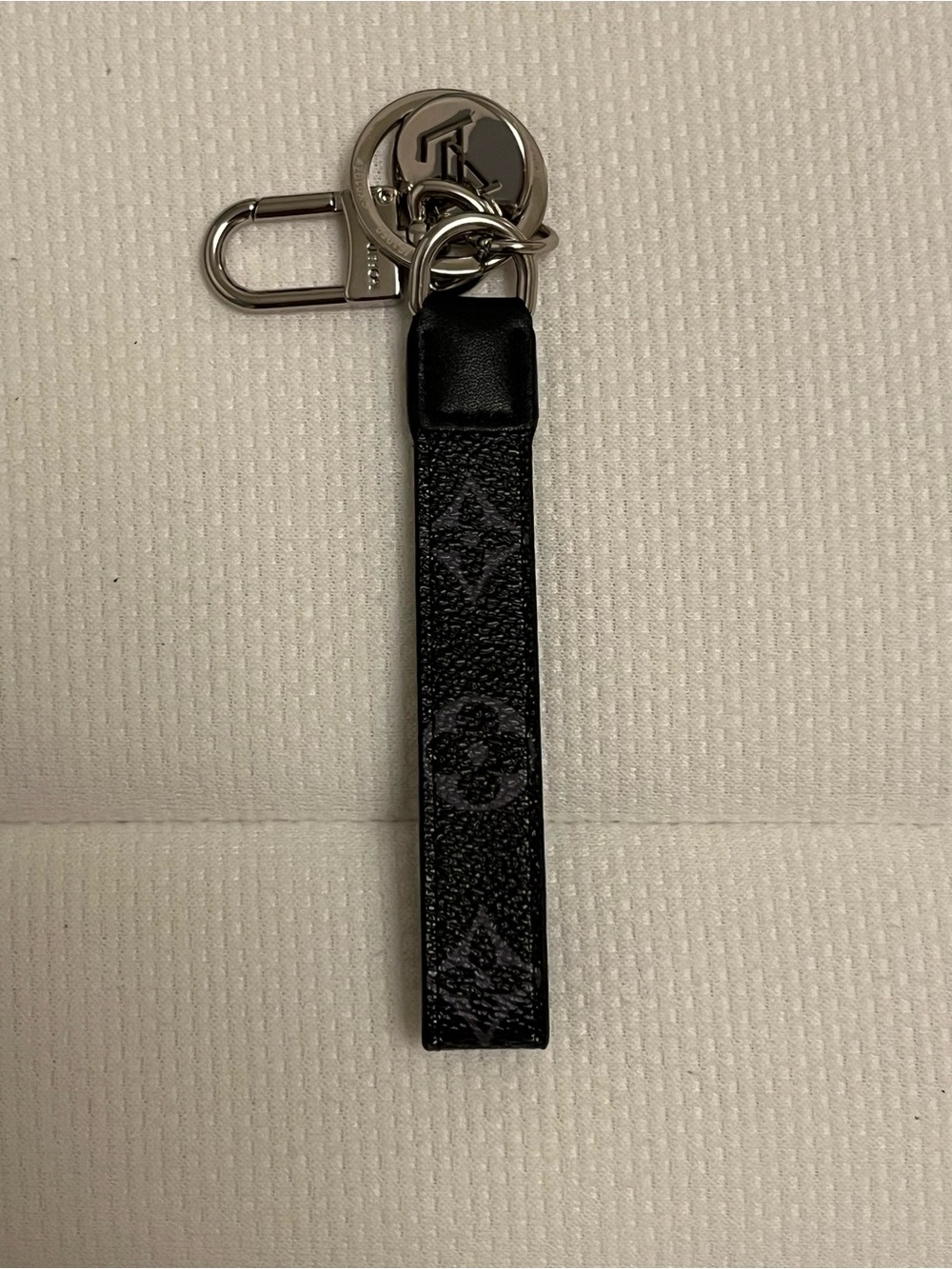 Louis Vuitton Black Monogram Wrist Strap Key Holder with Silver Hardware - Picture 2 of 4